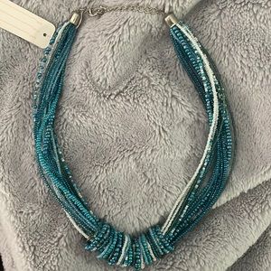 5/$25 NWT Beaded necklace